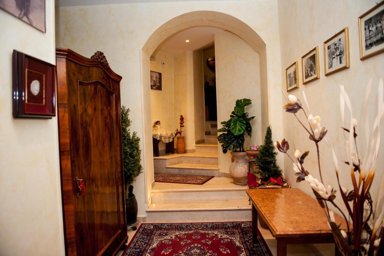 Casa Vacanza La Piazza Orvinio ภายนอก รูปภาพ