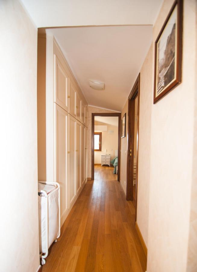 Casa Vacanza La Piazza Orvinio ภายนอก รูปภาพ